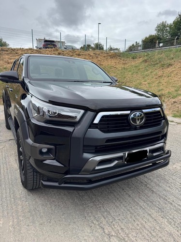 2025 toyota hilux - toyota,