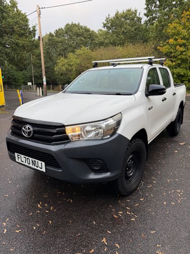 Toyota hilux active 4x4