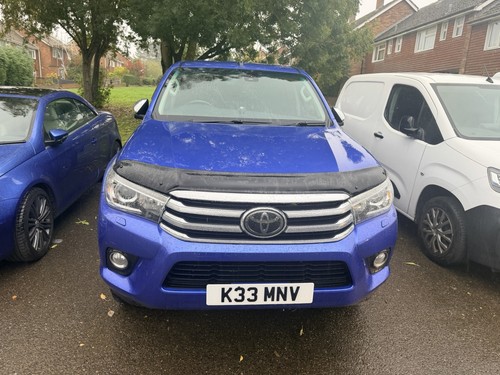 Toyota hilux automatic - toyota,